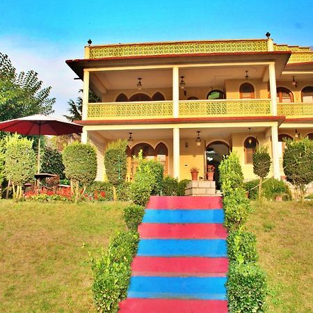 Lamzy Pari Mahal Hotel Srīnagar Exterior foto